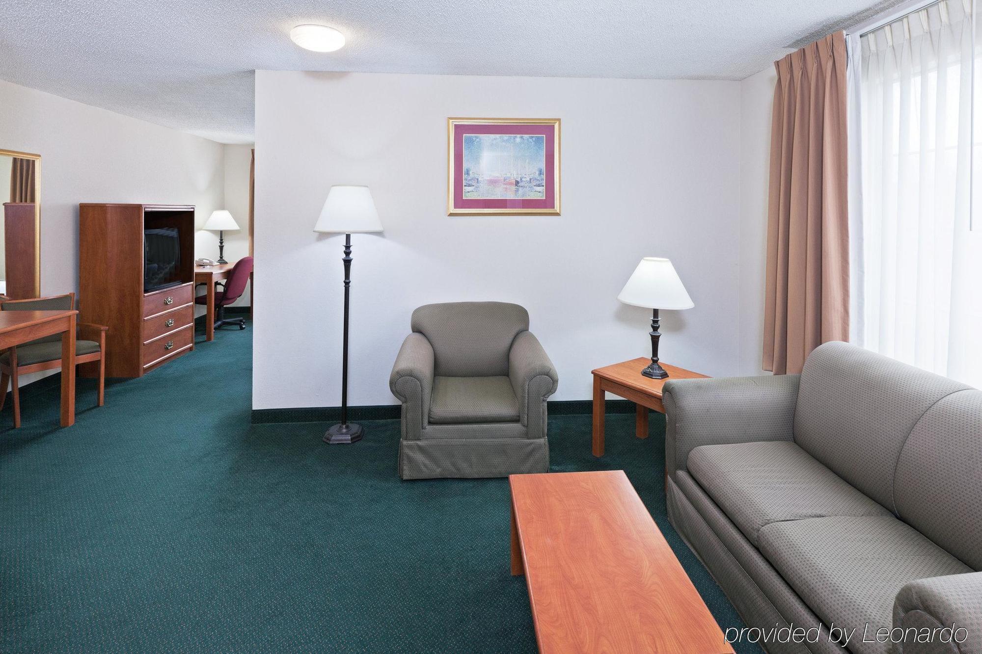 Holiday Inn Express Hotel & Suites Vinita By Ihg Zimmer foto