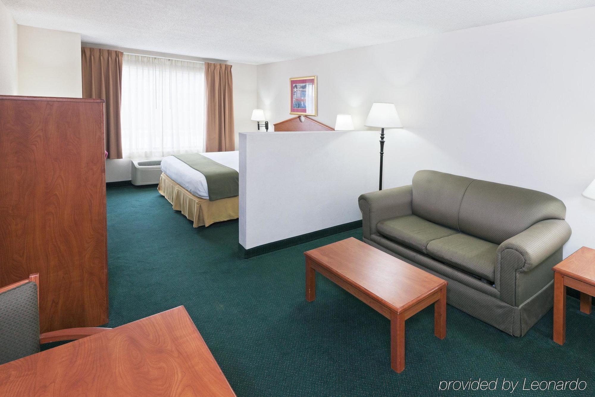 Holiday Inn Express Hotel & Suites Vinita By Ihg Zimmer foto